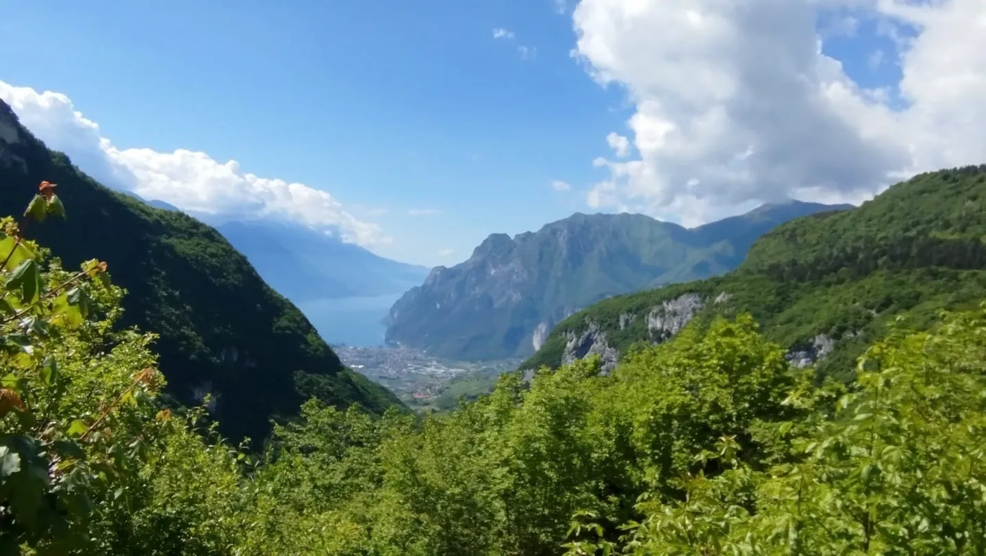 Blick ins Tal Richtung Gardasee
