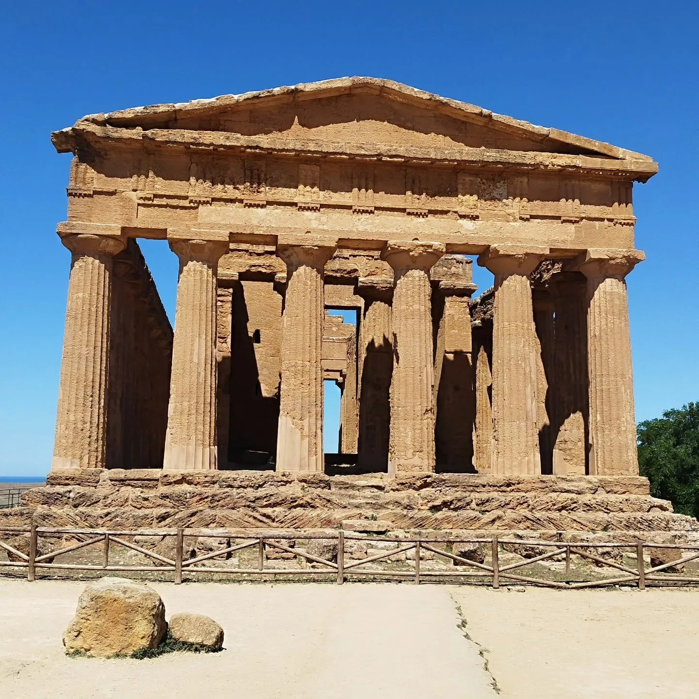 Der Concordia-Tempel im Valle dei Templi