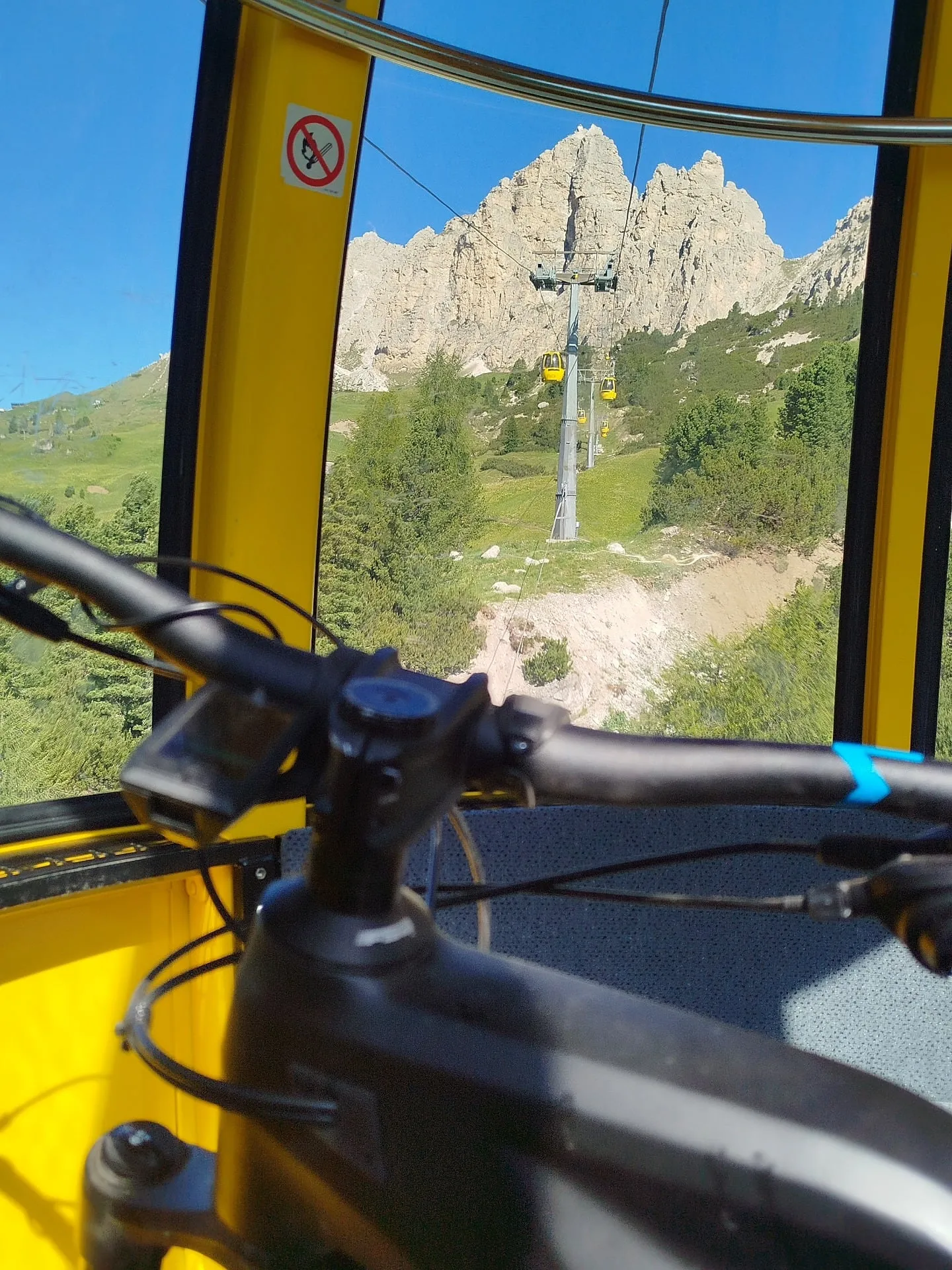 Mit dem Bike in der Gondel