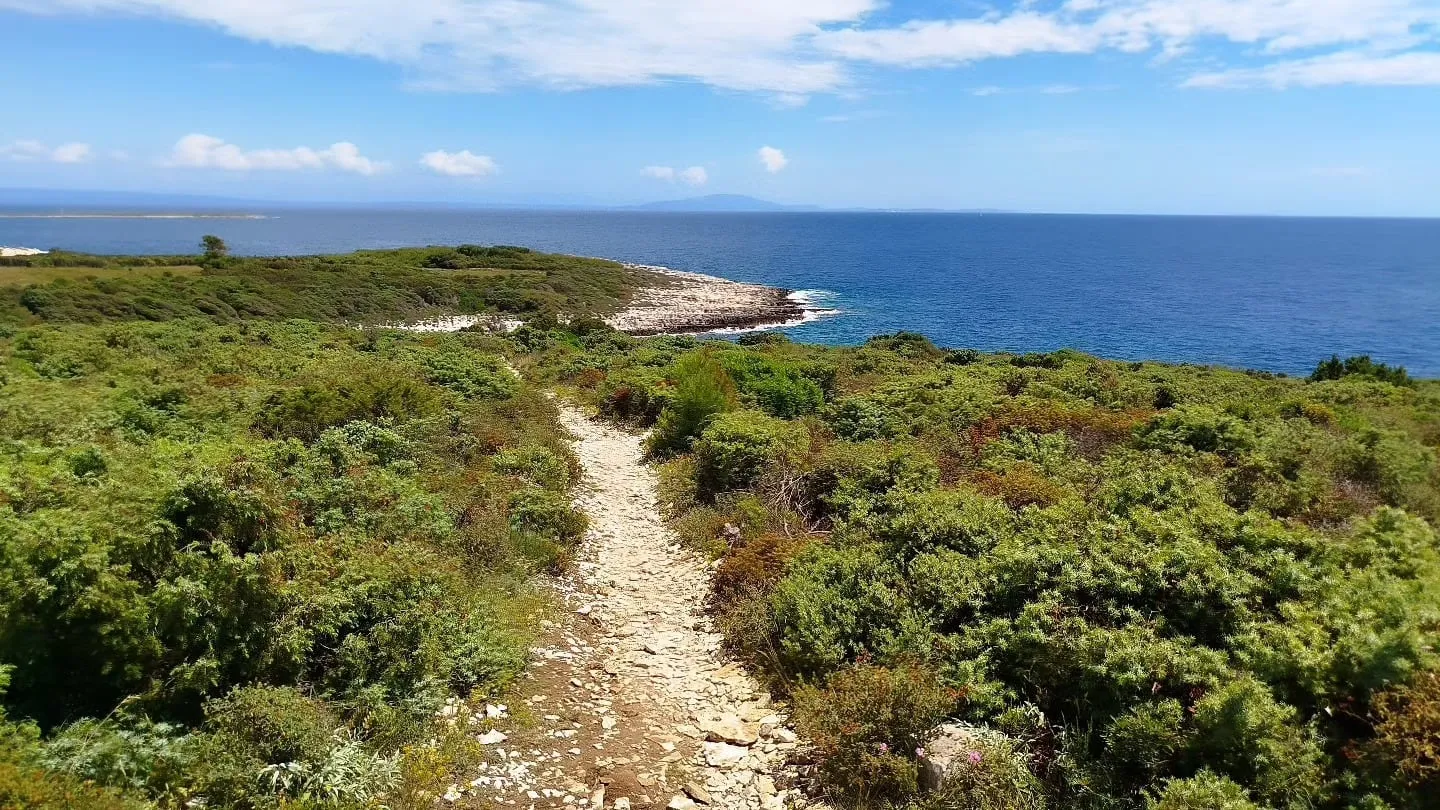 Küstenwanderweg im Nationalpark Kap Kamenjak