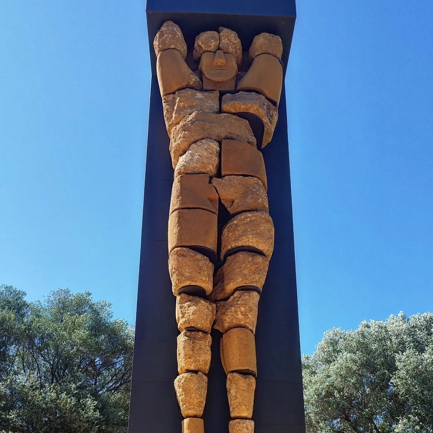 Telamon-Figur aus dem Zeustempel