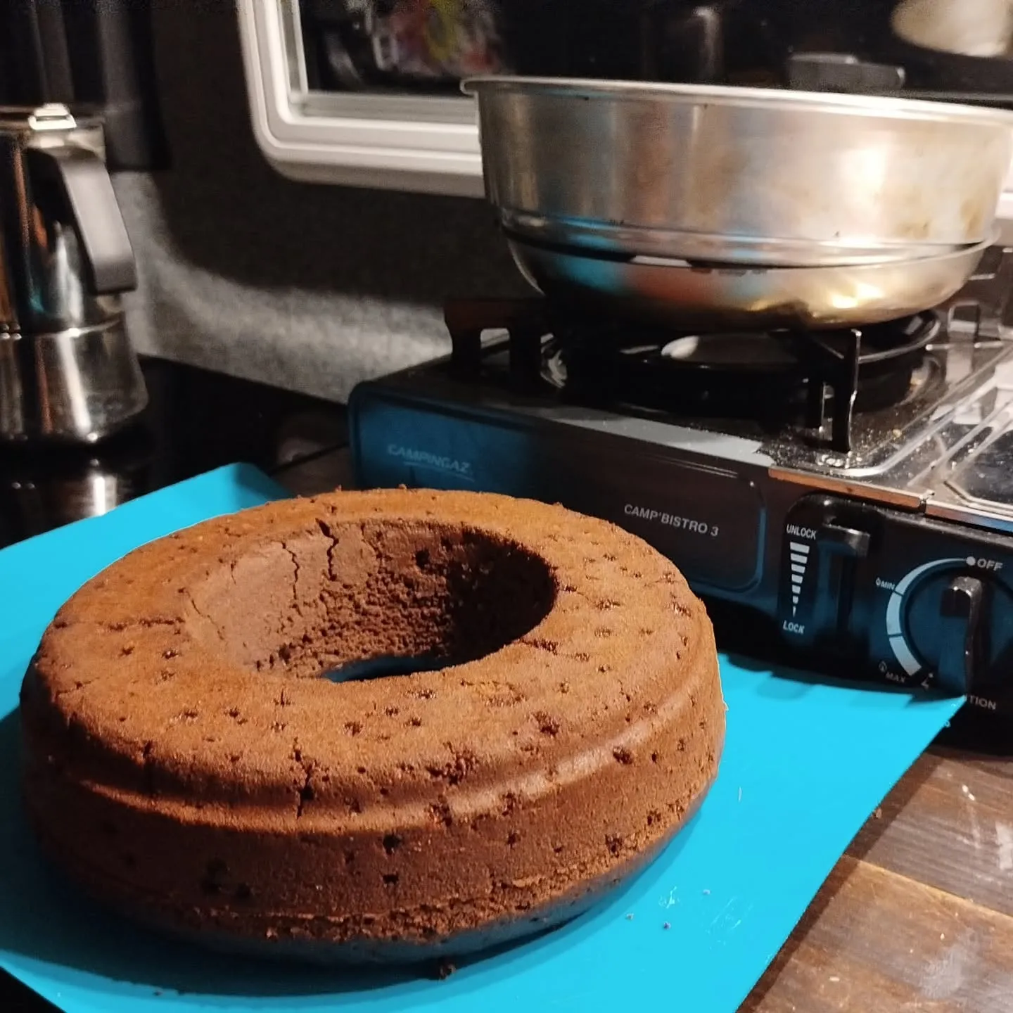 Schokokuchen aus dem Omnia-Backofen